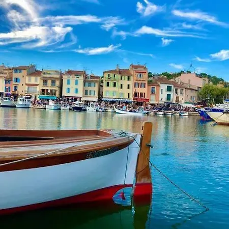 Au Coeur De Cassis